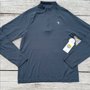 VUORI Clearview Seamless Quarter Zip Color:‎ Ocean Blue size medium